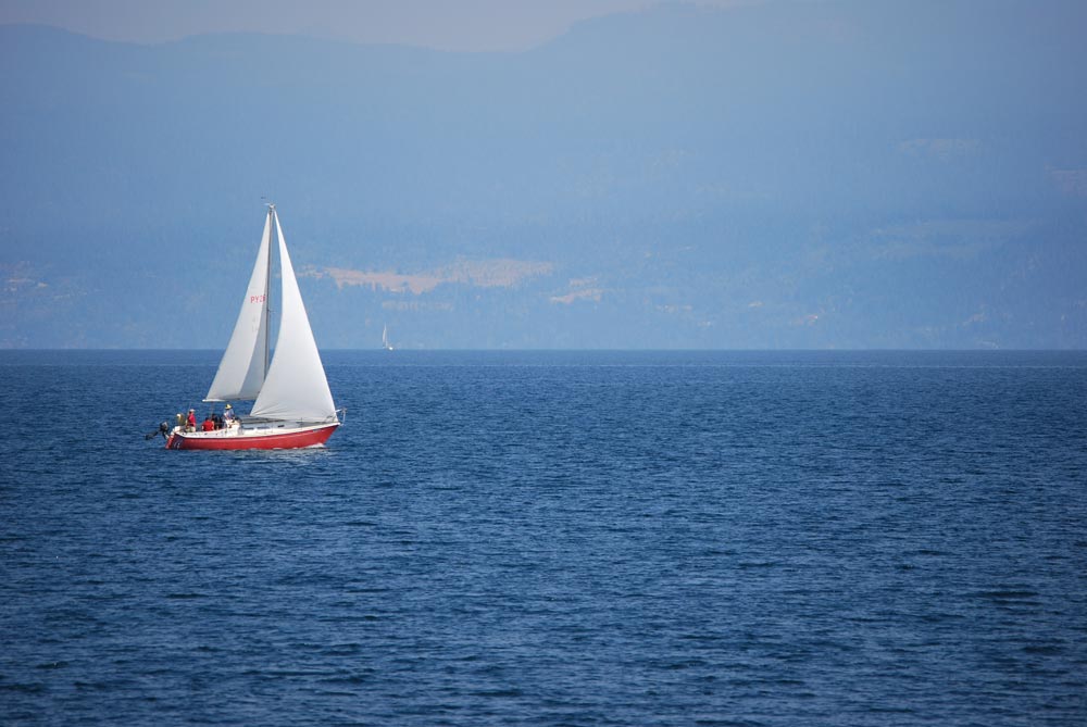 Sailing on Flathead Lake